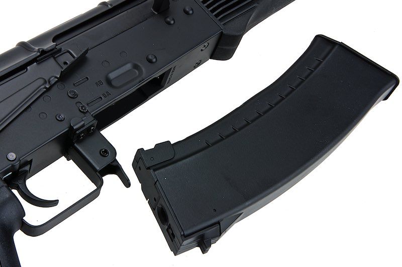 CYMA AK105 Folding Full Stock Airsoft AEG Rifle (Metal)
