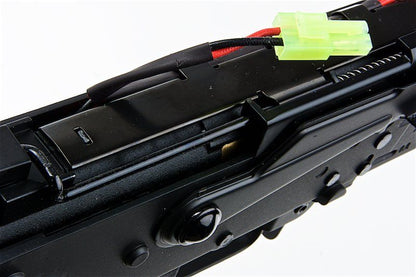 קלאצ׳ניקוב 105 של חברת cyma